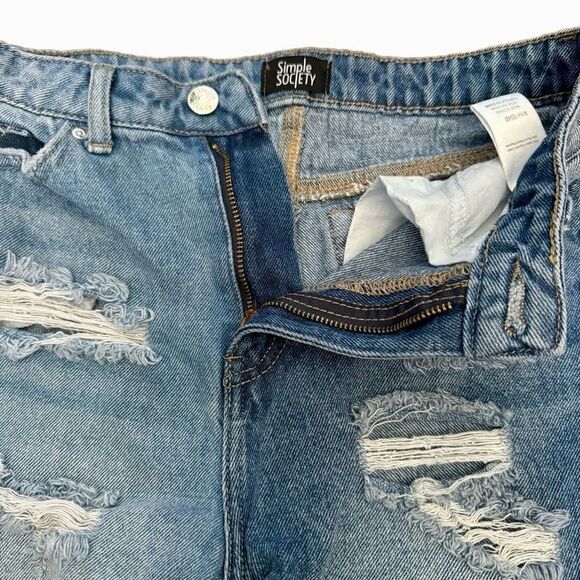 Simple Society Blue Denim Distressed Hi-Rise Bermuda Shorts Size 5/27 - Picture 4 of 8